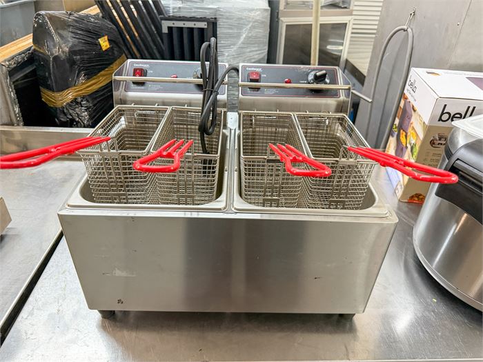 🔥 Cecilware EL-2X15 Dual Tank Countertop Electric Fryer –