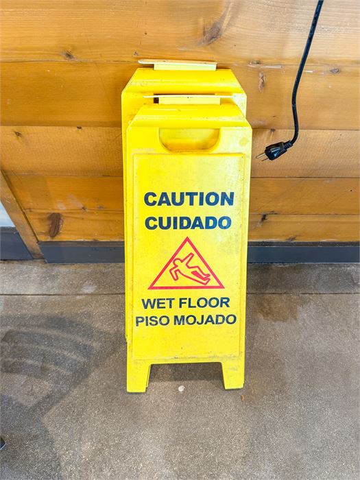⚠️ Lot of (2) Rubbermaid Commercial Folding Wet Floor Safety Signs