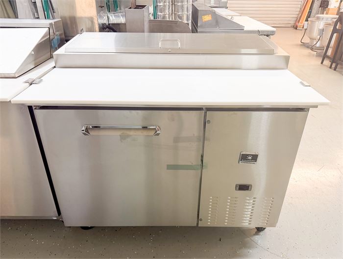 🍕 BRAND NEW IN BOX🍕 Kelvinator KCHPT50.6 48" Pizza Prep Table W/ Warranty