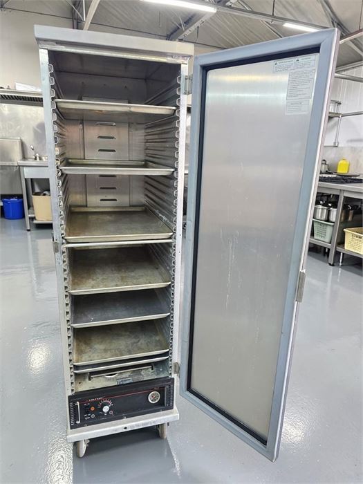 🔥 CRES COR FULL HEIGHT MOBILE HEATED HOLDING CABINET – 34 PAN CAPACITY 🔥