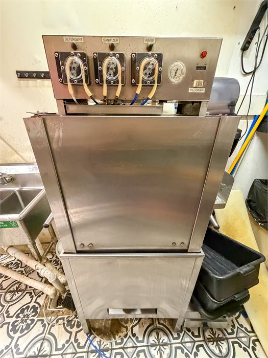 🧼 Commercial Door-Type Dishwasher w/ Chemical Dispensing System