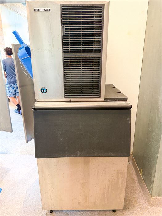 🧊 Hoshizaki KM-660MAJ Air-Cooled 660lbs/24HRS Crescent Cube Ice Machine