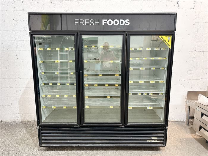 True GDM-72-LD 78.1" Three Section Glass Door Refrigerated Merchandiser