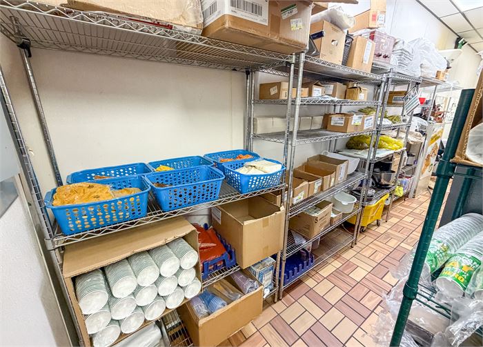 🗄️ Metro Commercial Wire Shelving Rack Lot – Heavy-Duty NSF Storage Shelving 📦