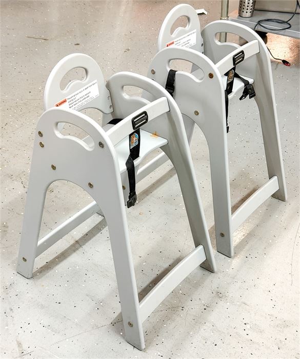 👶 Lot of (2) Koala Kare Commercial Wooden Restaurant High Chairs