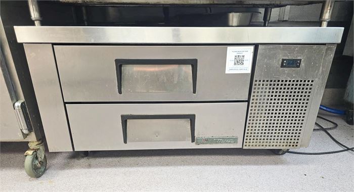 ❄️ True TRCB-48 48" Two Drawer Refrigerated Chef Base 🧊